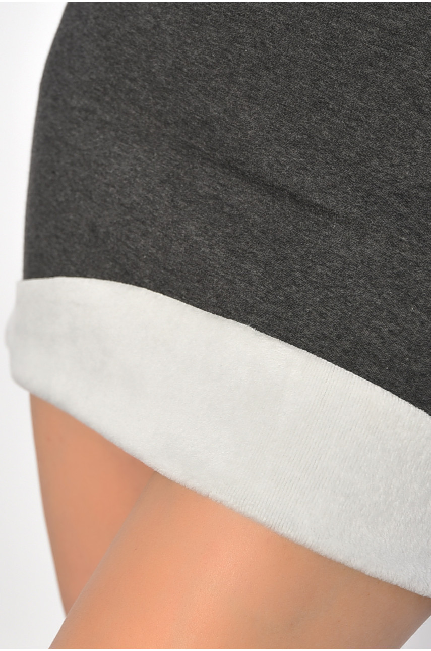 Сукня жіноча на хутрі темно-сірого кольору з написом 189311