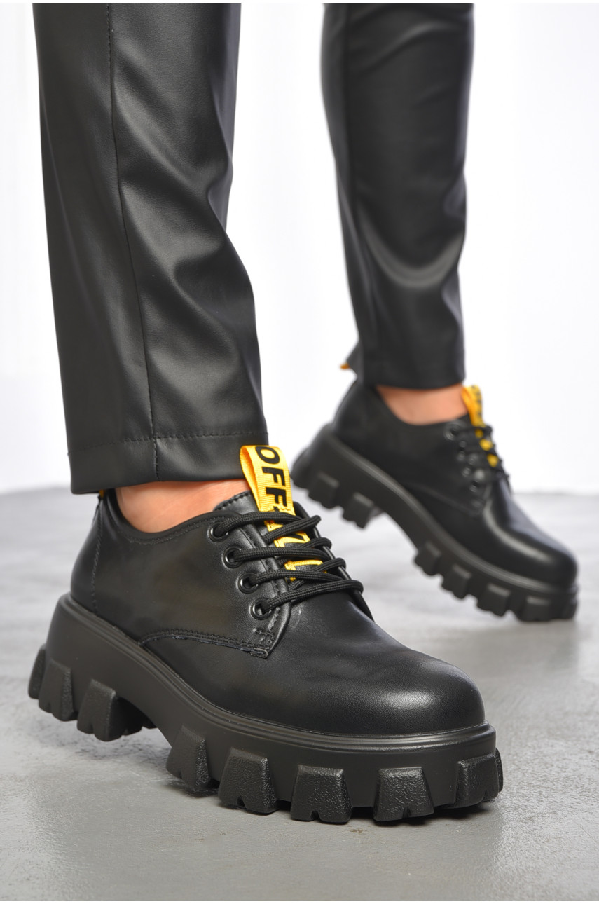 Лофери жіночі чорного кольору L105 189454