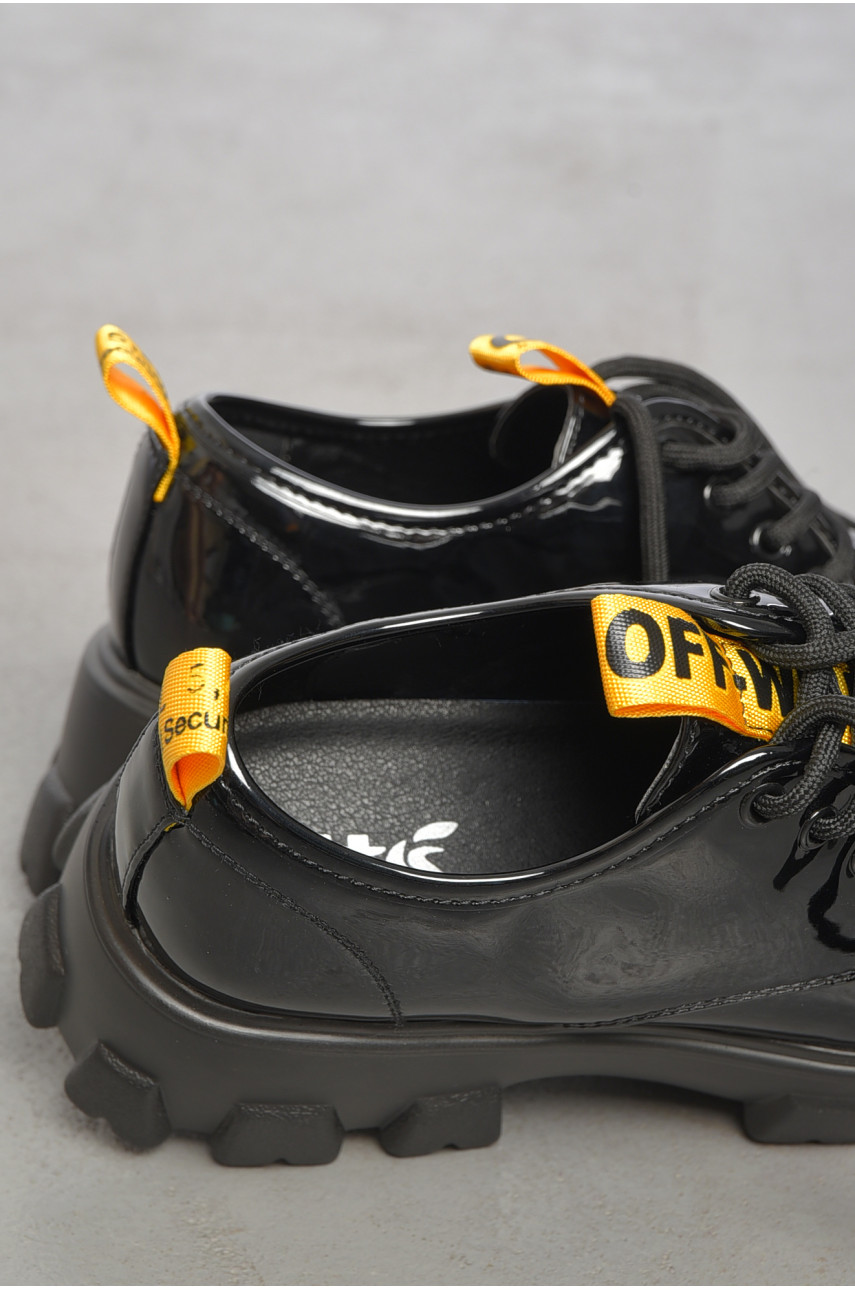 Лофери жіночі чорного кольору L105-2 189457