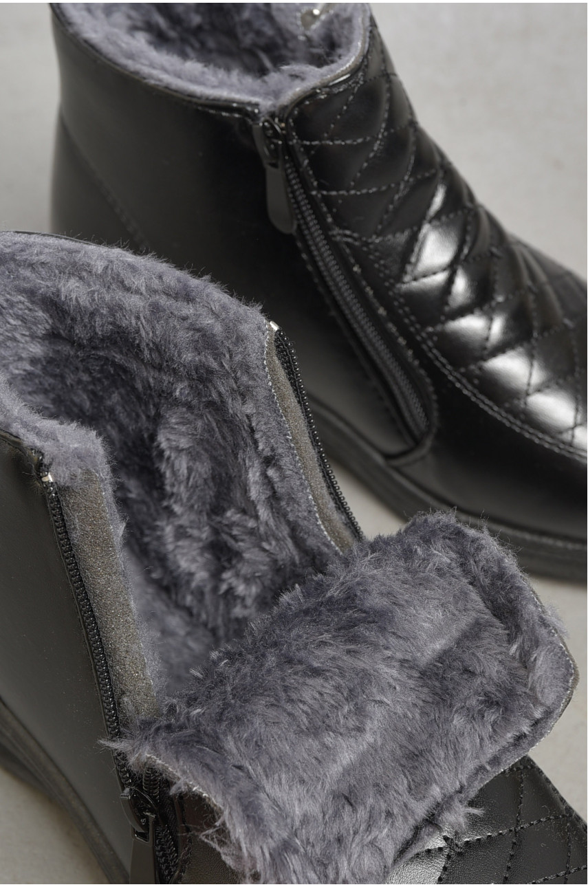 Ботинки женские на меху черного цвета на молнии w3-1В 189509