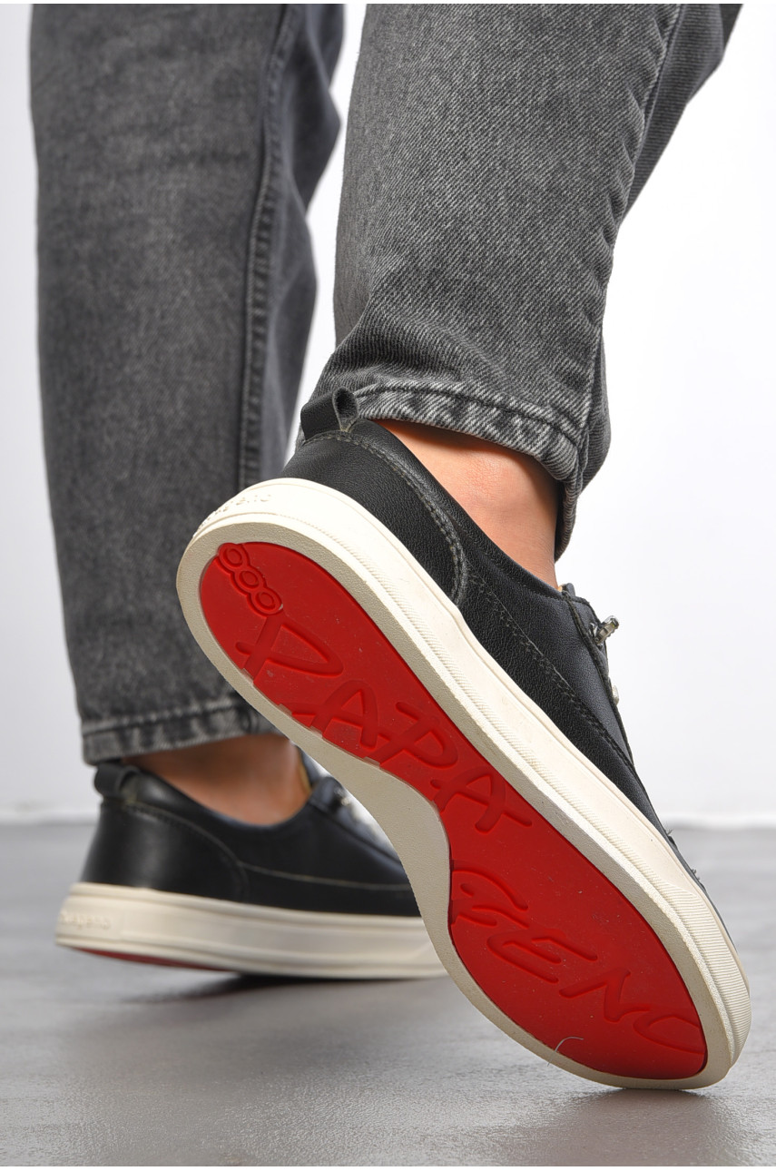 Кросівки жіночі чорного кольору на шнурівці 888(7099) 189735