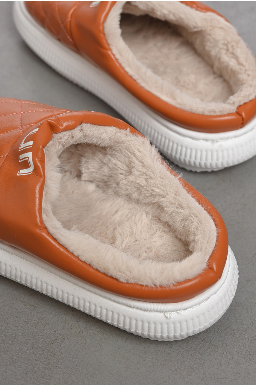 Капці домашні жіночі на хутрі світло-коричневого кольору 8812-4 190076