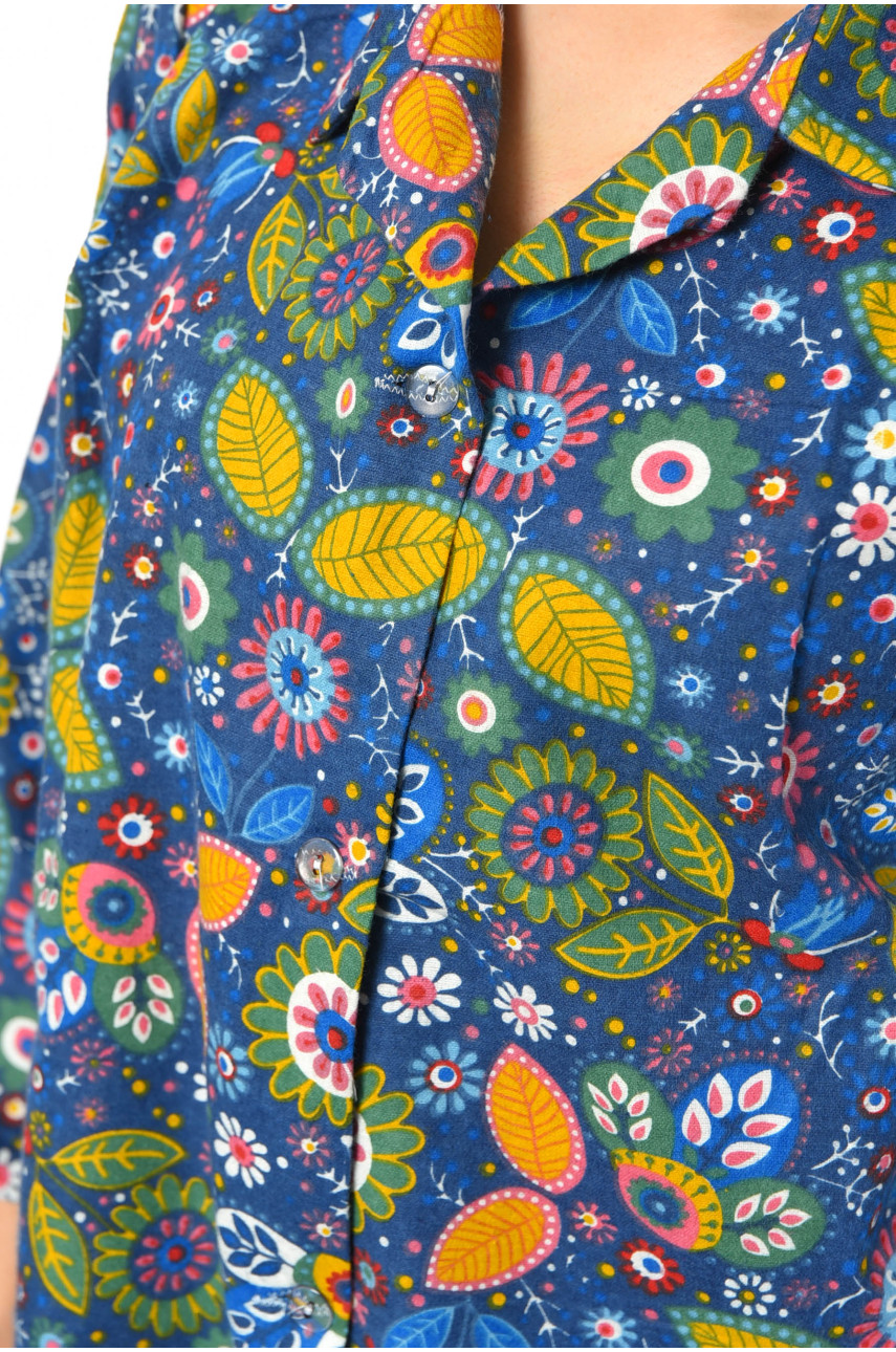 Халат женский байковый батальный синего цвета с цветочным принтом 190288 Халат женский байковый батальный синего цвета с цветочным принтом 190288