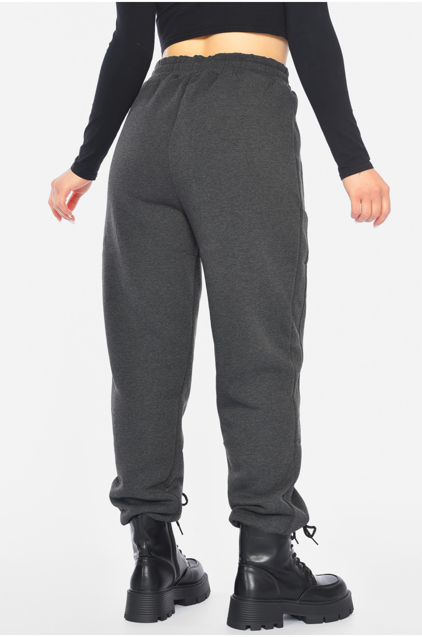 Спортивні штани жіночі на флісі темно-сірого кольору 9994 190455 Спортивні штани жіночі на флісі темно-сірого кольору 9994 190455