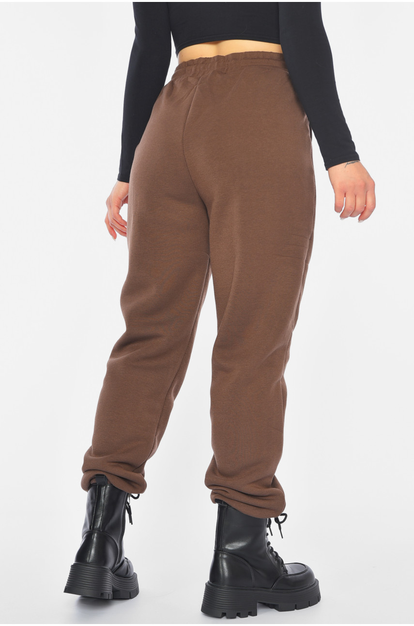 Спортивные штаны женские на флисе коричневого цвета 9996 190457 Спортивные штаны женские на флисе коричневого цвета 9996 190457