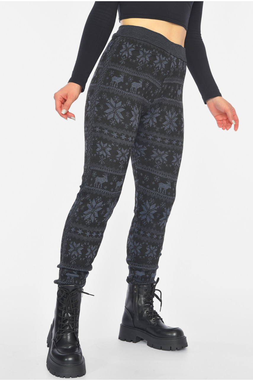 Лосины женские полубатальные на флисе черного цвета с рисунком 689 190479
