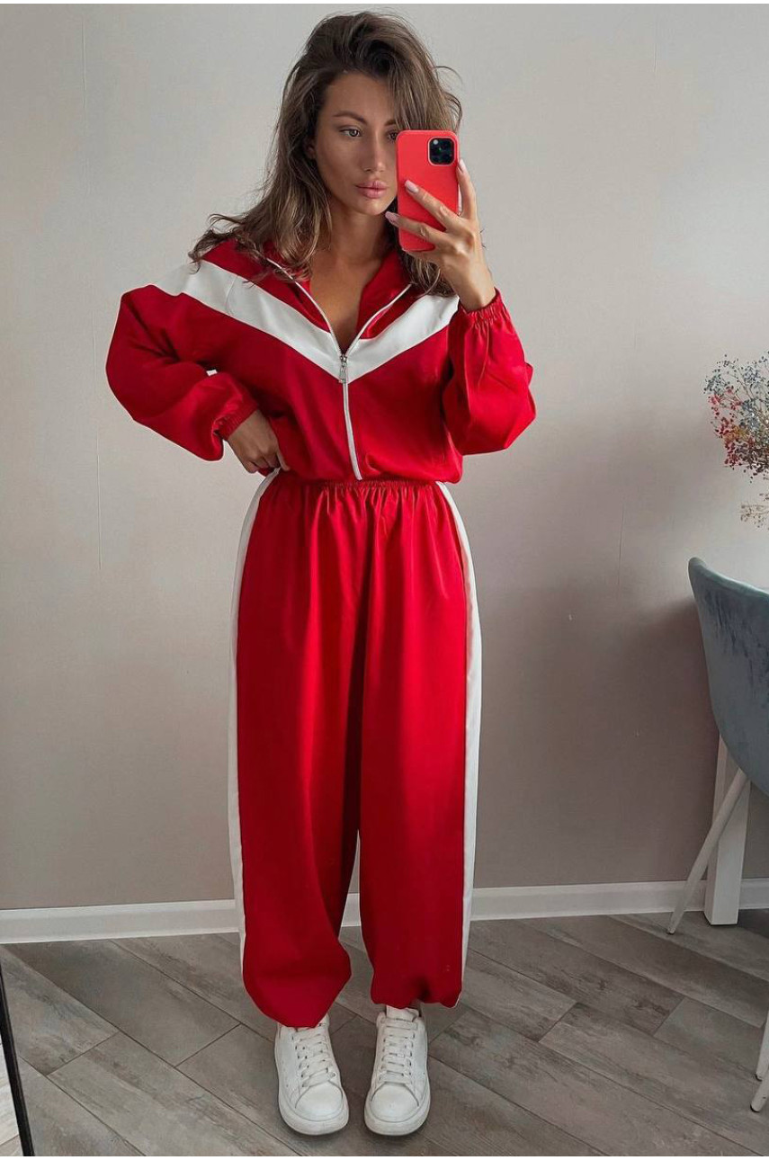 Костюм женский красного цвета 1460 190654