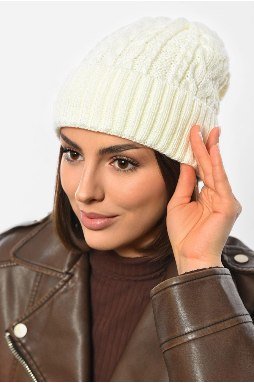 Шапка жіноча зимова на флісі однотонна молочного кольору 192006