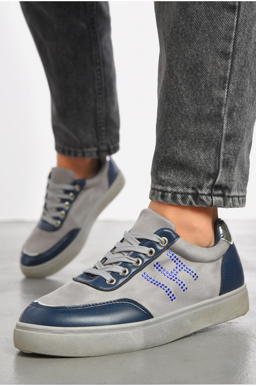 Кроссовки женские серого цвета с синими вставками на шнуровке 1849574 192498 Кроссовки женские серого цвета с синими вставками на шнуровке 1849574 192498