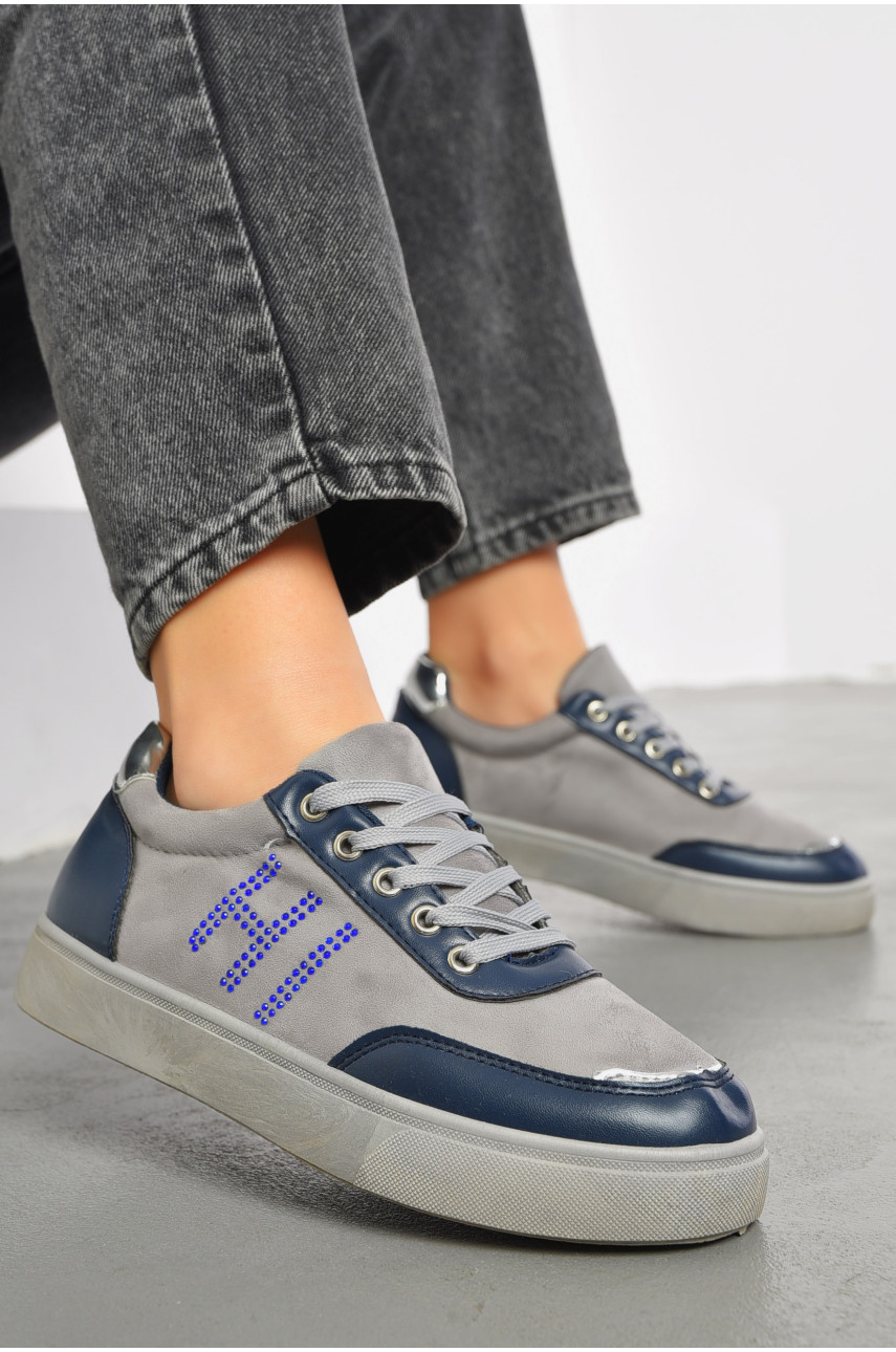 Кроссовки женские серого цвета с синими вставками на шнуровке 1849574 192498 Кроссовки женские серого цвета с синими вставками на шнуровке 1849574 192498