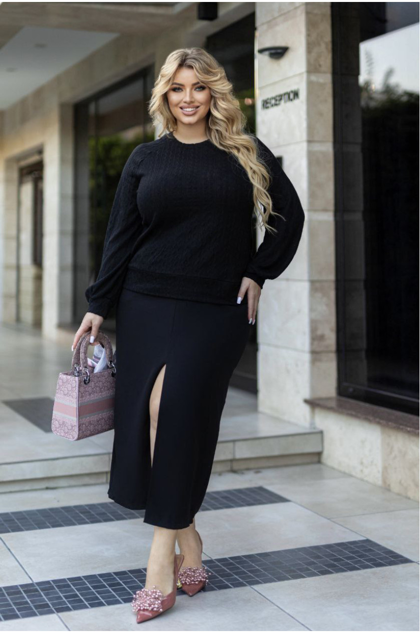 Светр жіночий чорного кольору 192499 Светр жіночий чорного кольору 192499