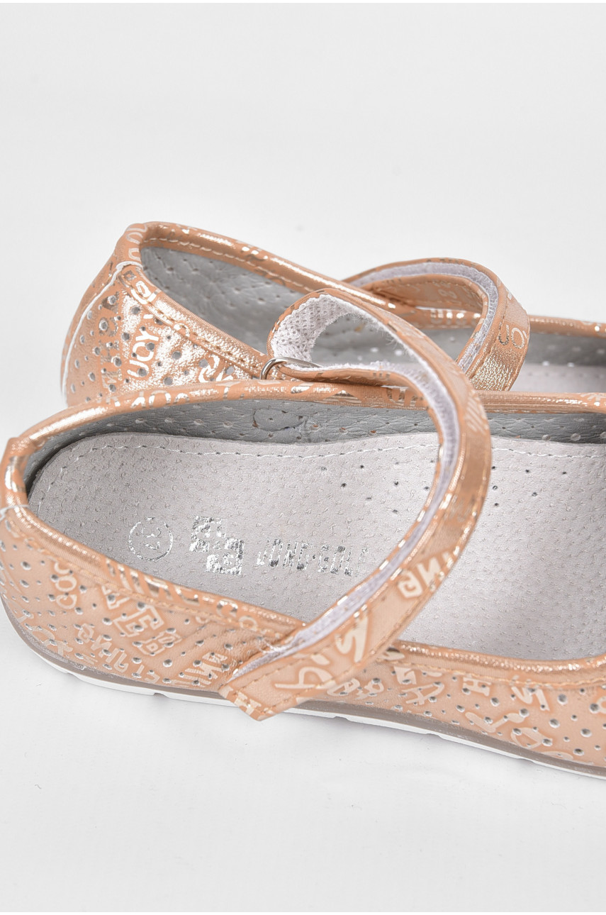 Балетки для девочки бежевого цвета 192613