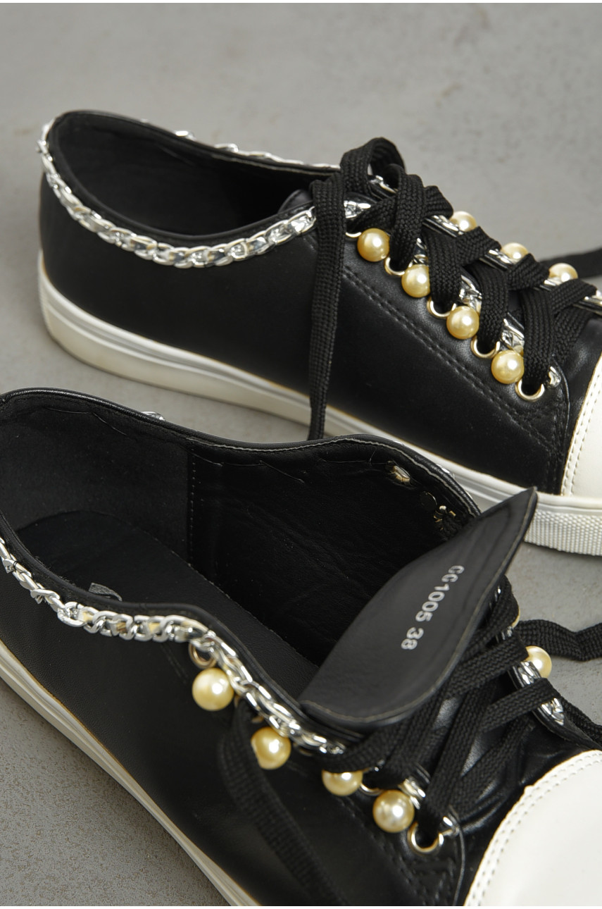 Кросівки жіночі чорного кольору на шнурівці 1849951 192741