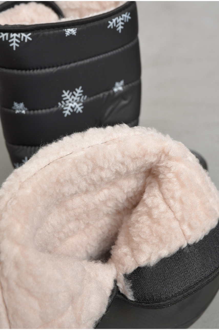 Дутики жіночі на хутрі чорного кольору 193175