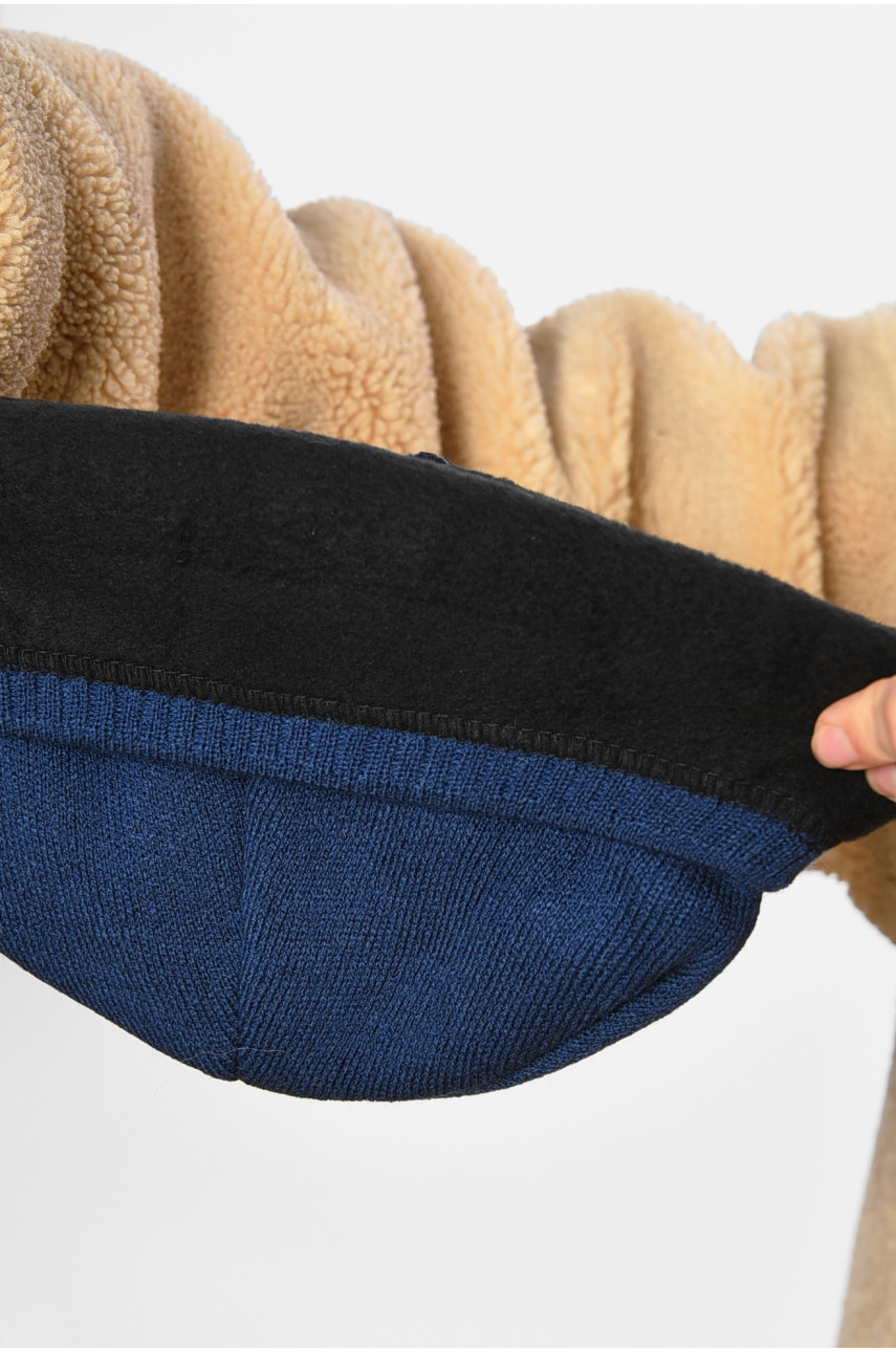 Шапка зимняя подростковая с нашивкой синего цвета 193226