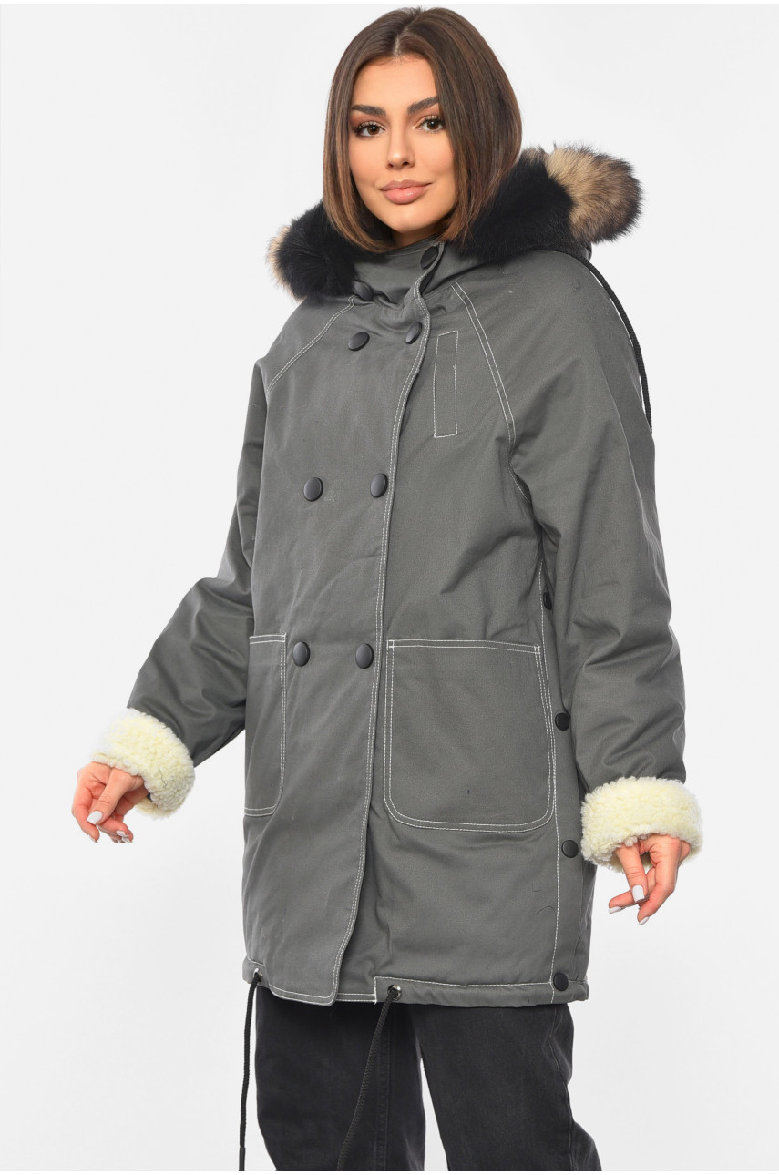 Парка жіноча демісезонна сірого кольору 401853 193287