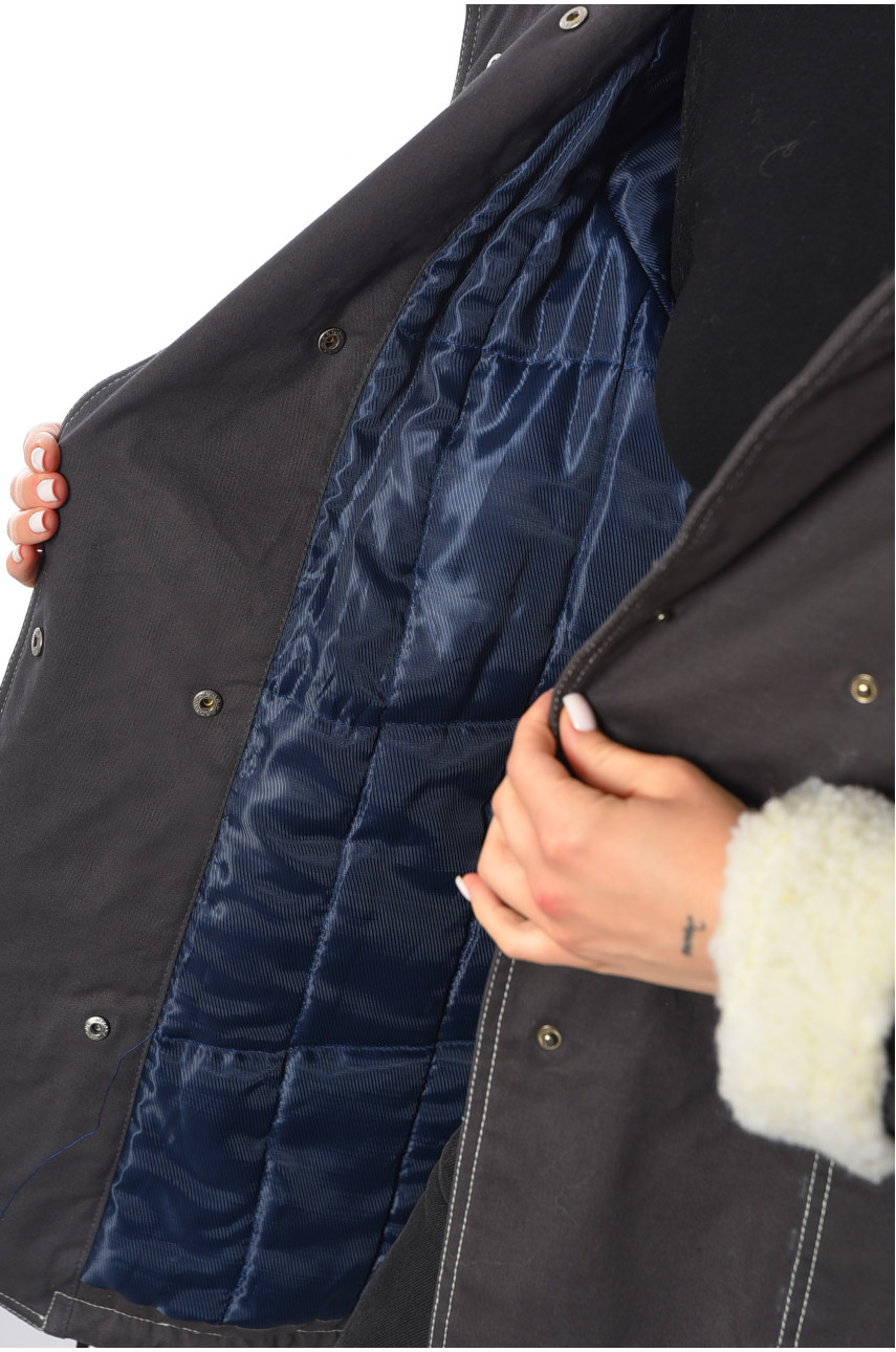 Парка жіноча демісезонна темно-сірого кольору 401853 193288