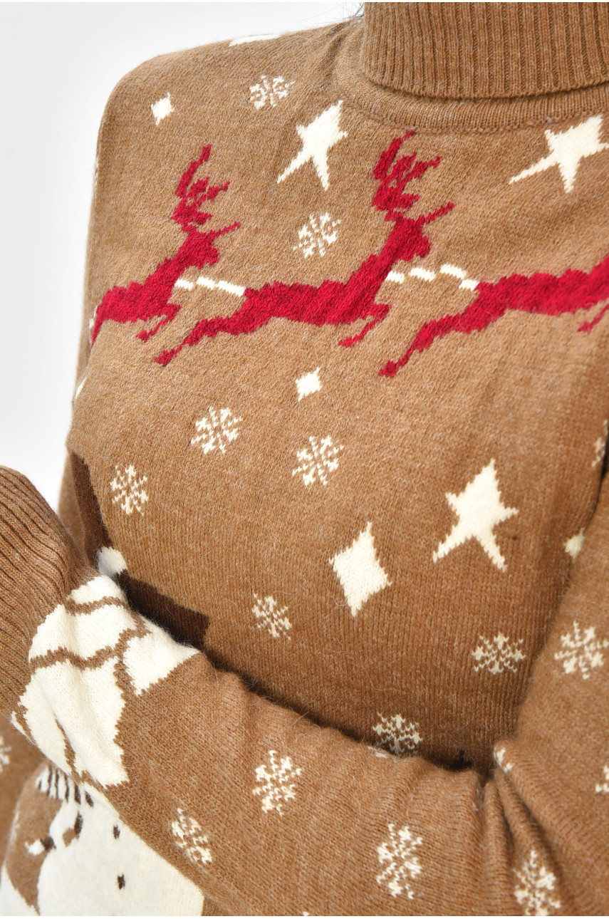 Светр жіночий з новорічним принтом коричневого кольору 2952 193293