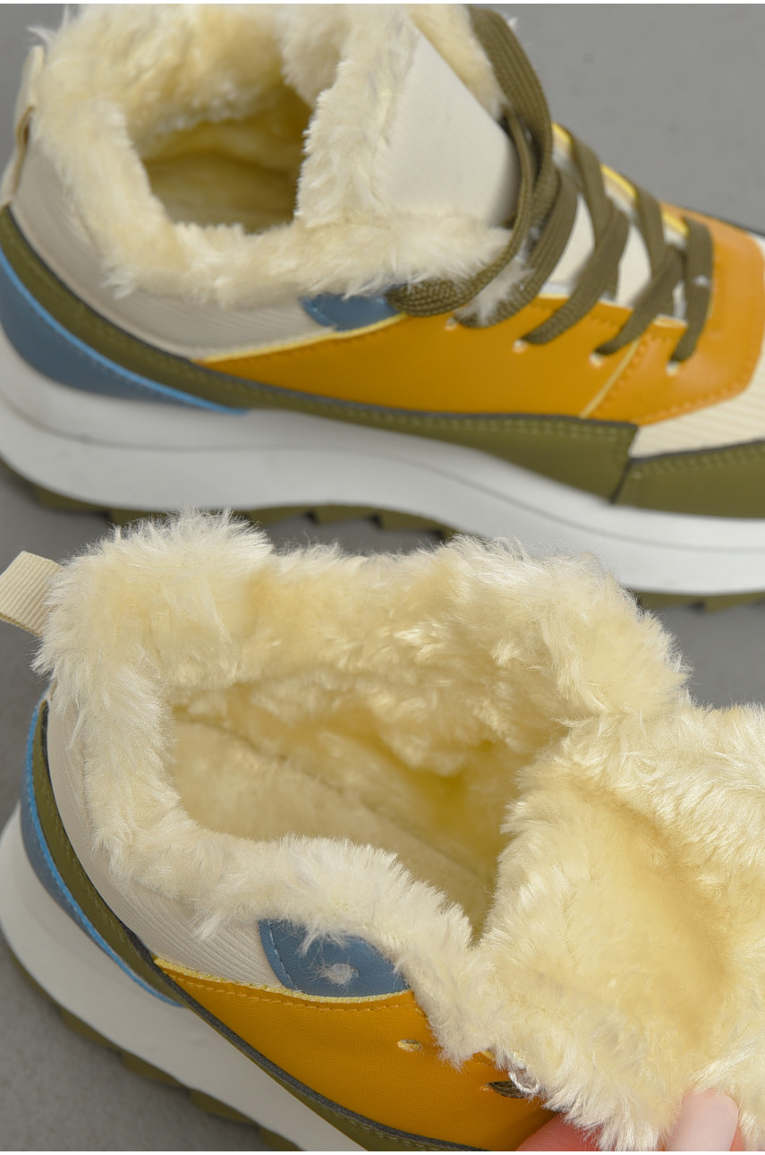 Кросівки жіночі кольору хакі на хутрі 2024-30-5 193444