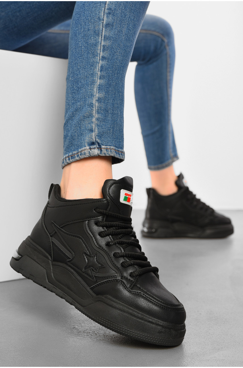 Кросівки жіночі зимові чорного кольору на шнурівці 106-5 193845