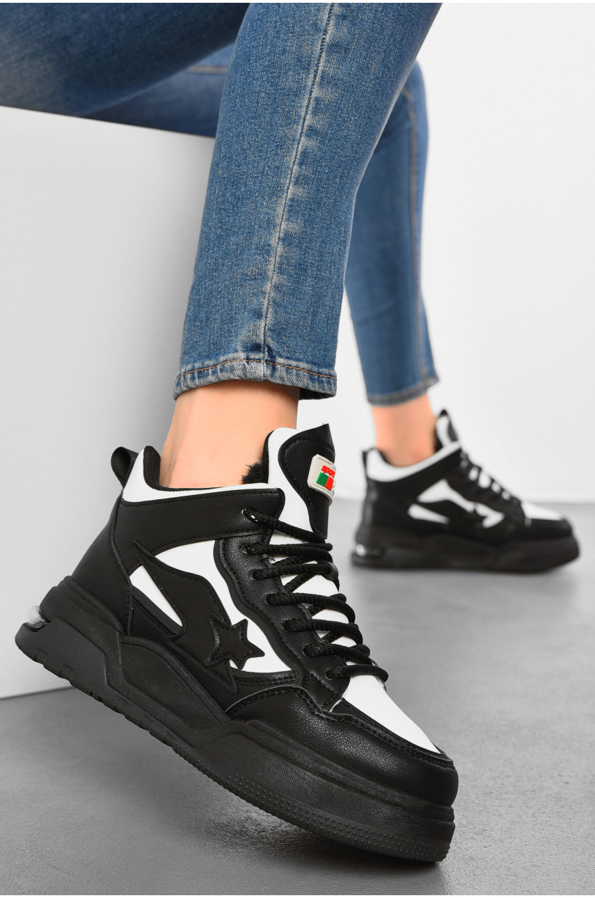 Кросівки жіночі зимові чорно-білого кольору на шнурівці 106-2 193846