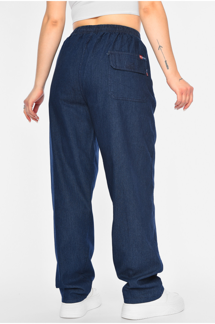 Штаны женские однотонные полубатальные темно-синего цвета 193899