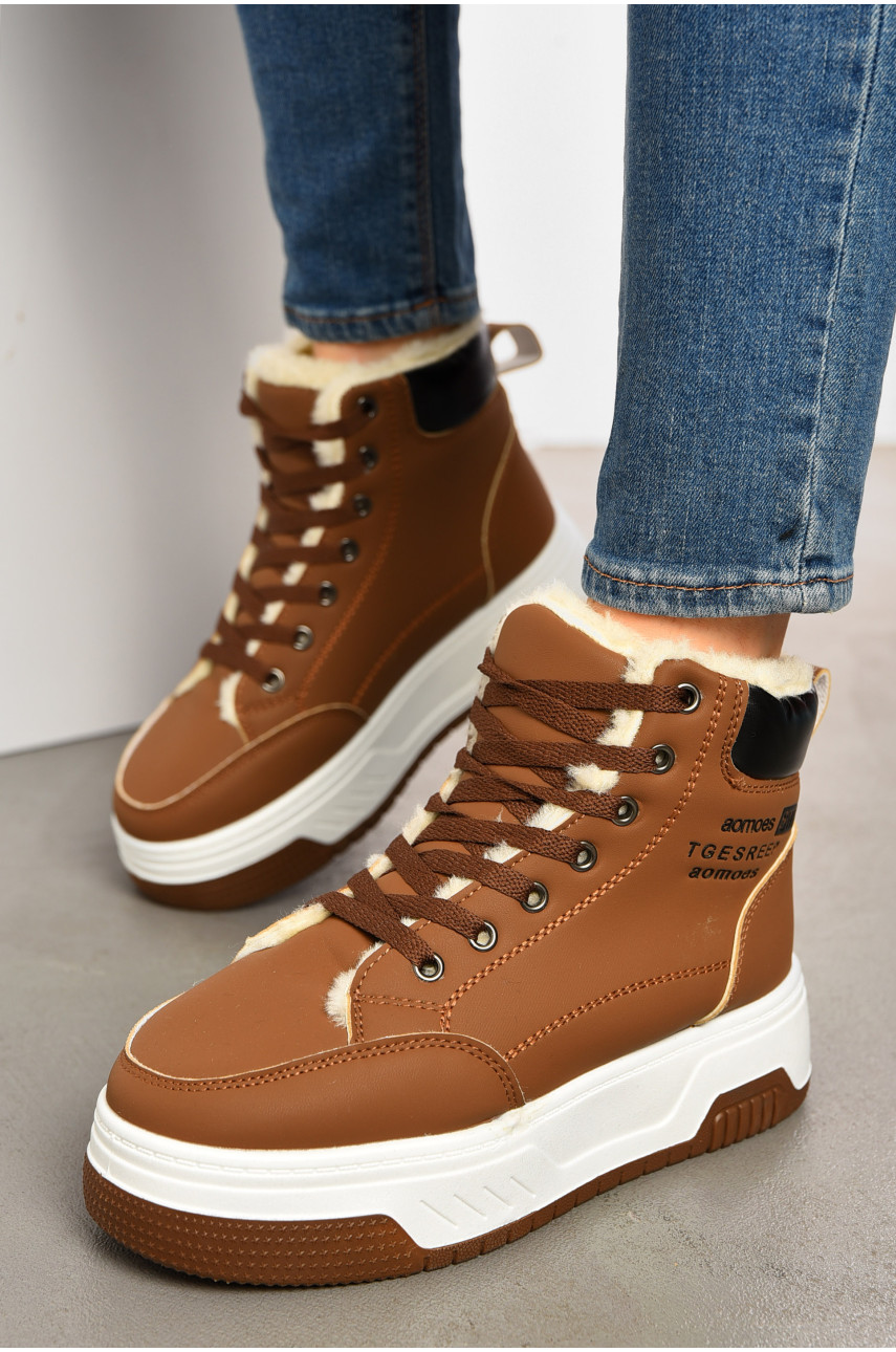 Ботинки женские зимние на меху коричневого цвета YD2210-2 193907