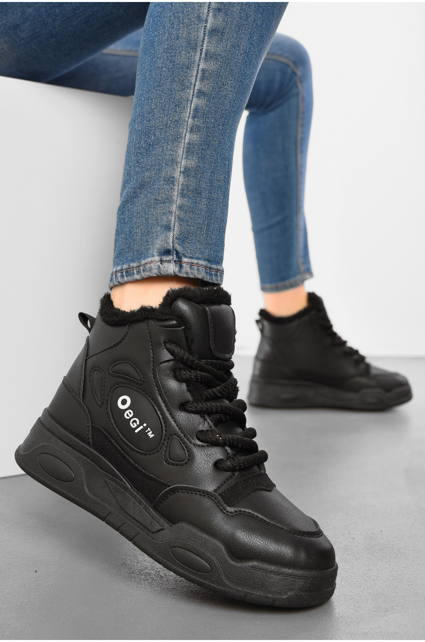 Кросівки жіночі зимові чорного кольору на шнурівці 112-5 193911