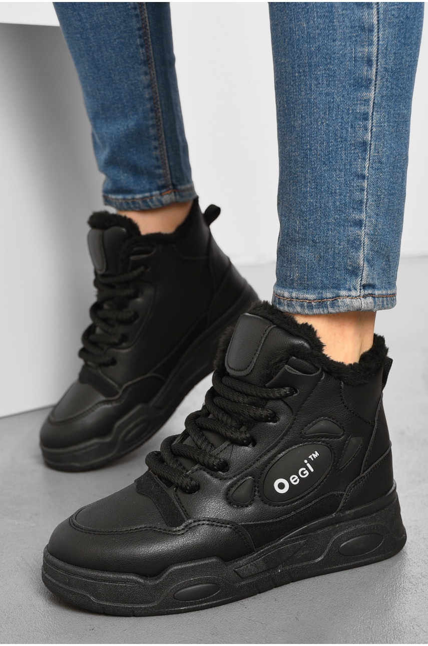 Кросівки жіночі зимові чорного кольору на шнурівці 112-5 193911