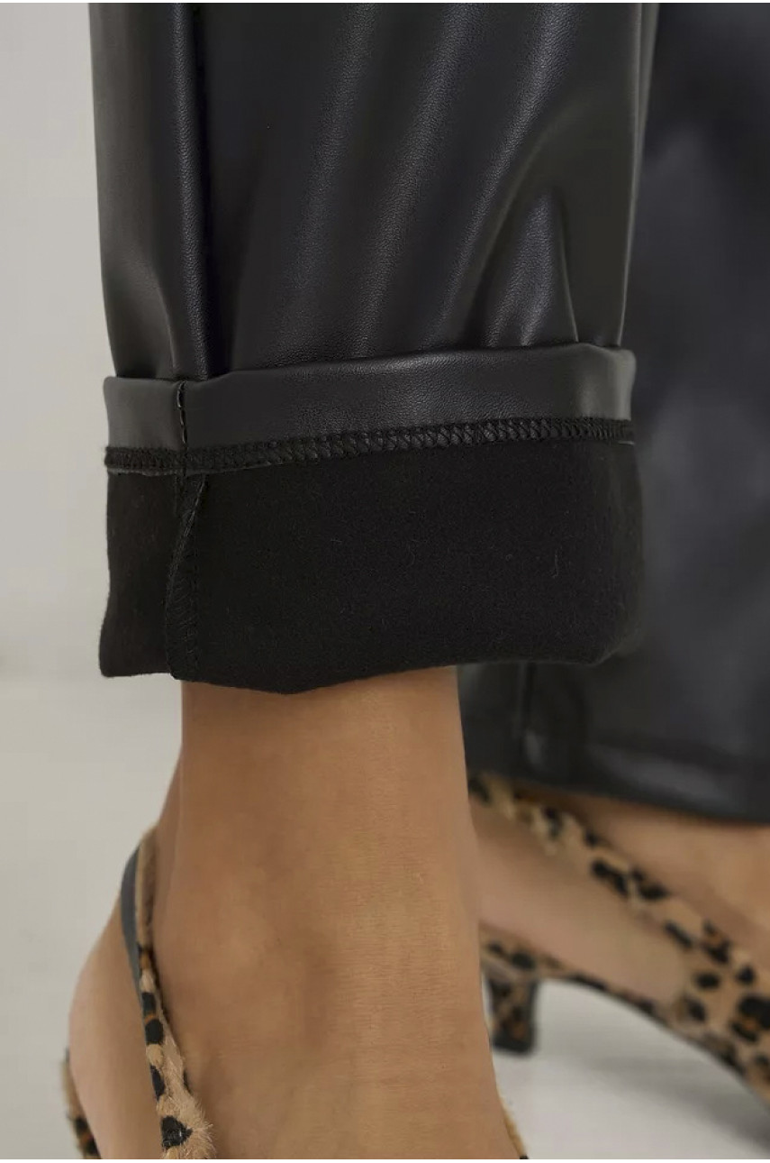 Штаны женские с эко кожы черного цвета 9005 193964