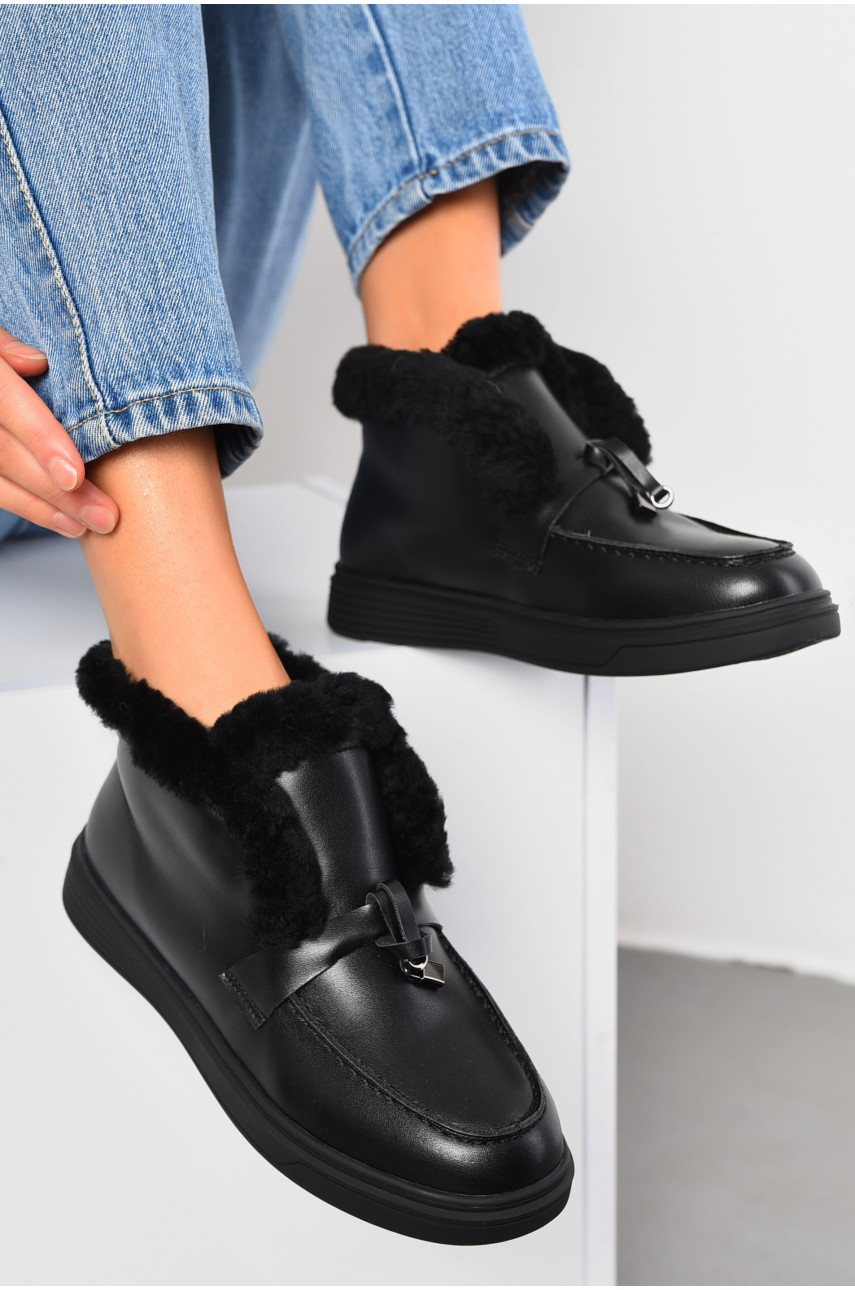 Туфлі-лофери жіночі на хутрі чорного кольору 1006-1 194040
