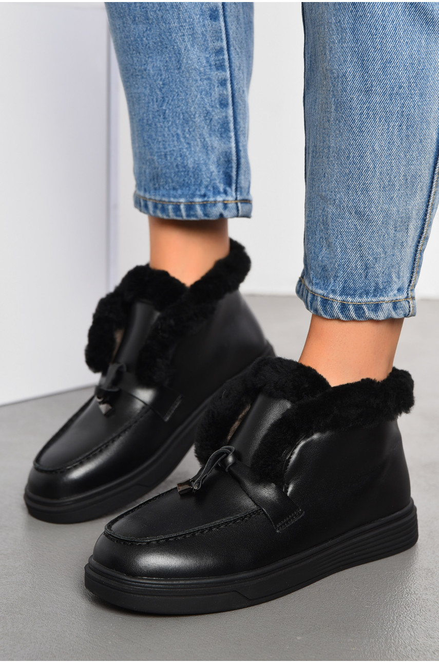 Туфлі-лофери жіночі на хутрі чорного кольору 1006-1 194040