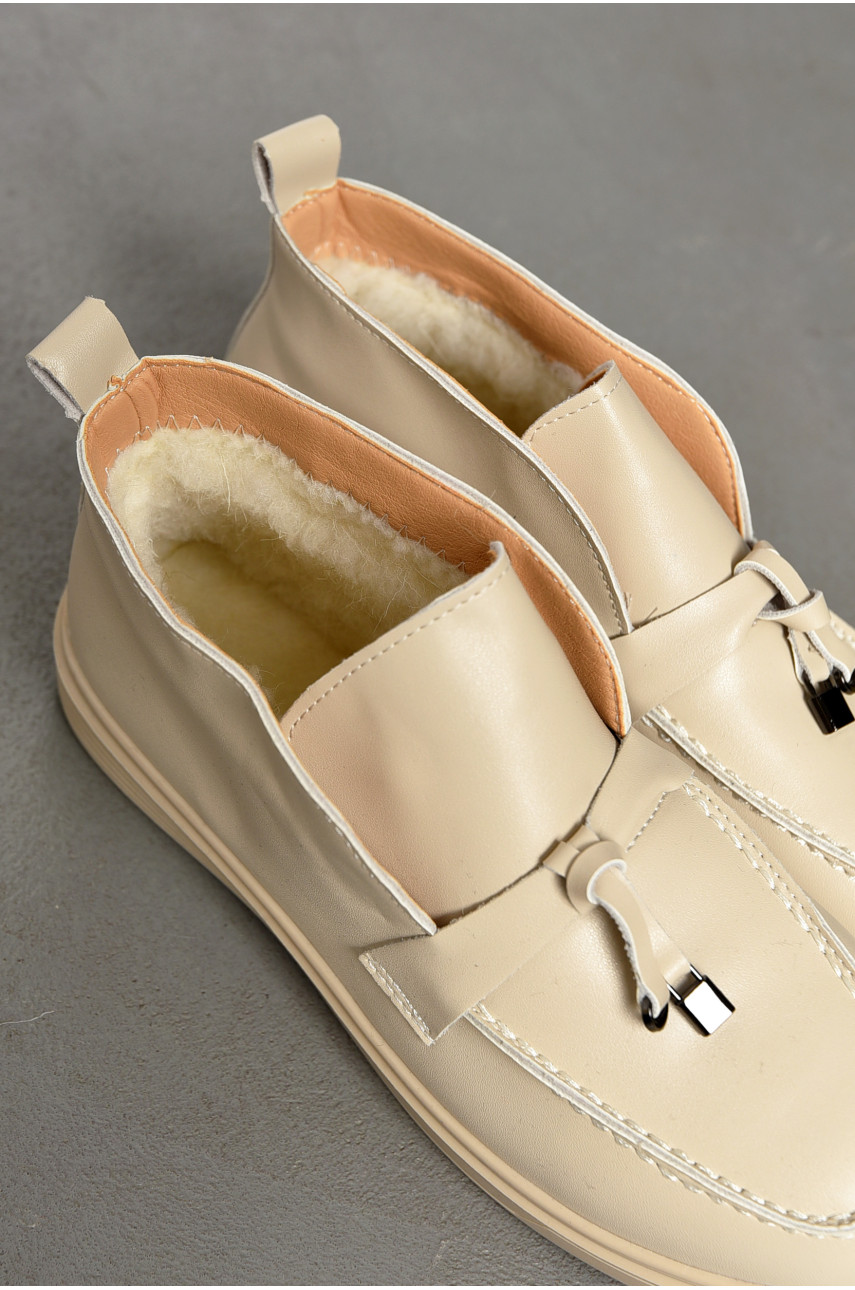 Туфлі-лофери жіночі на хутрі бежевого кольору 100-3 194043