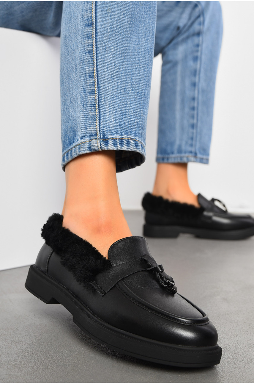 Туфлі-лофери жіночі на хутрі чорного кольору 1011-1 194045