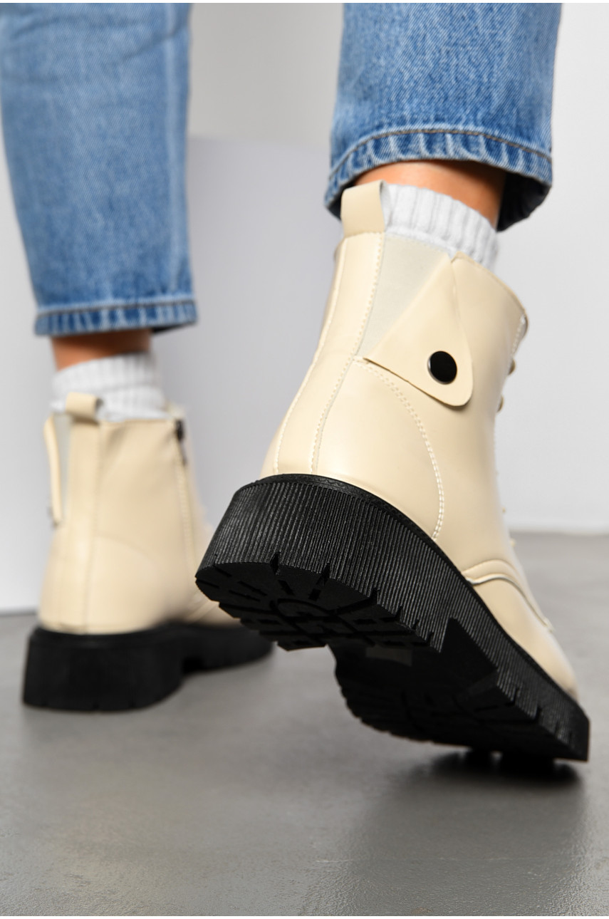 Ботинки женские зимние молочного цвета на меху 0435-2 194160 Ботинки женские зимние молочного цвета на меху 0435-2 194160