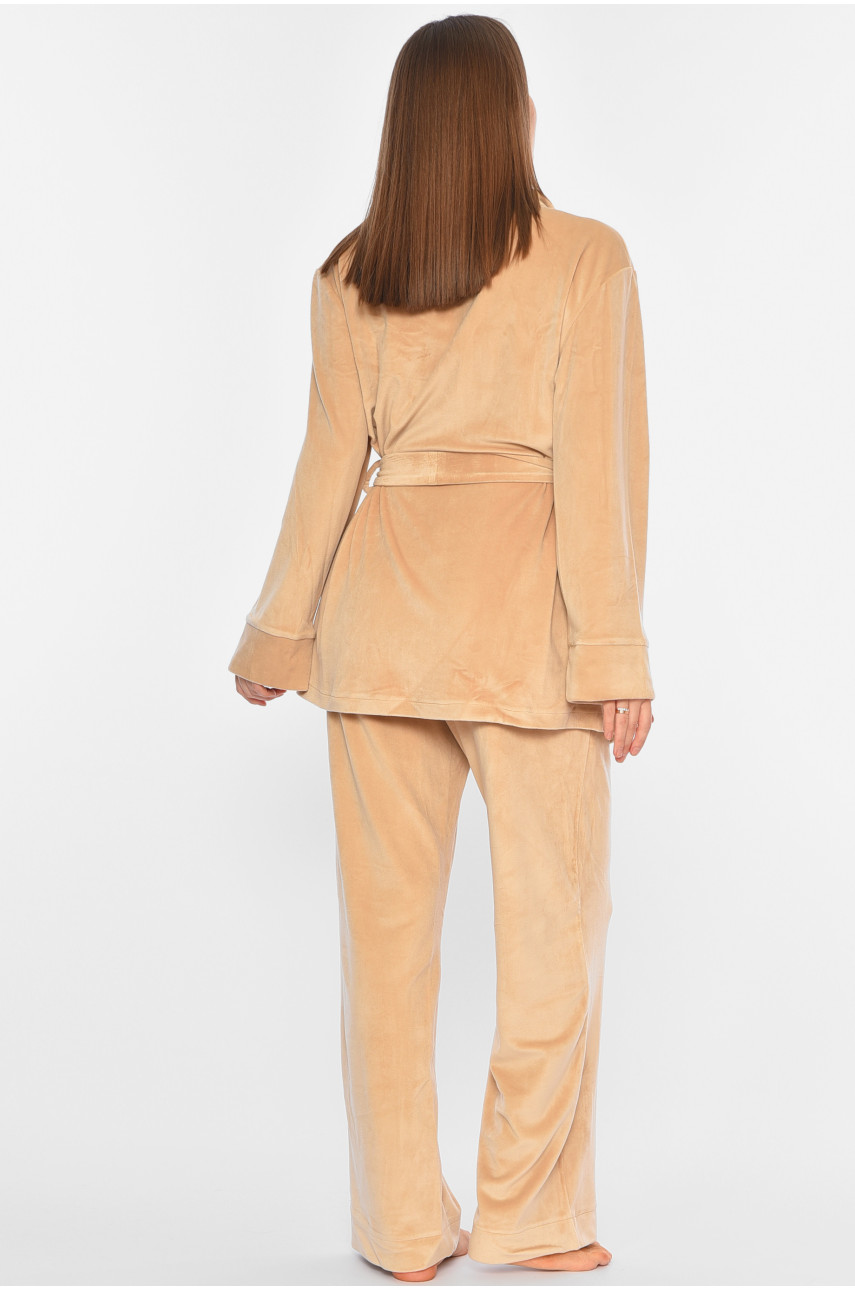 Костюм домашний женский велюровый бежевого цвета 194640