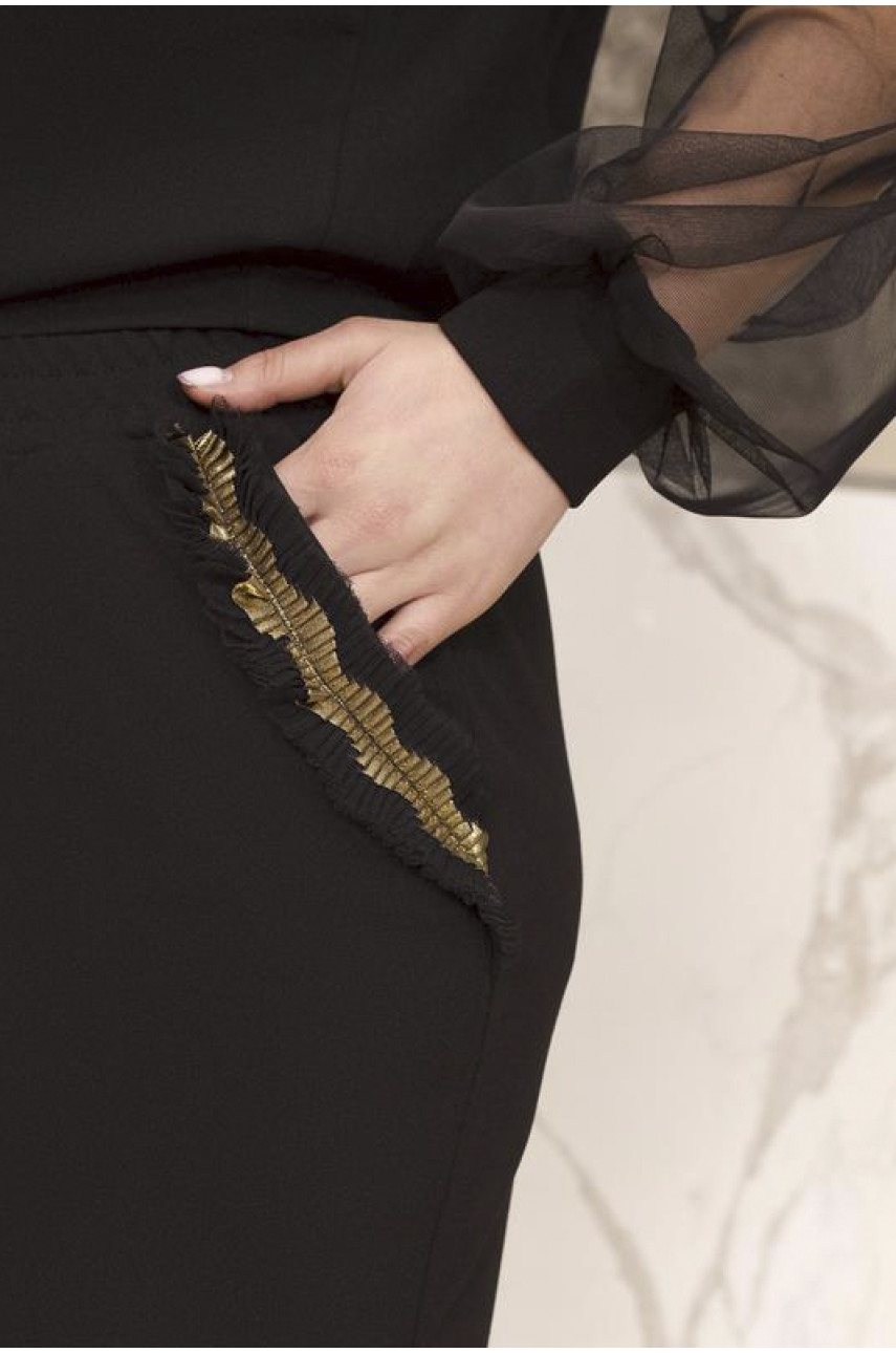 Костюм жіночий чорного кольору 194664