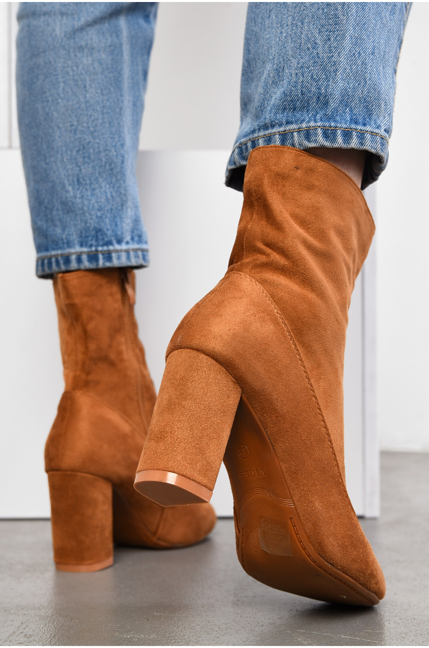 Полусапоги женские демисезонные коричневого цвета 1074-17 194825