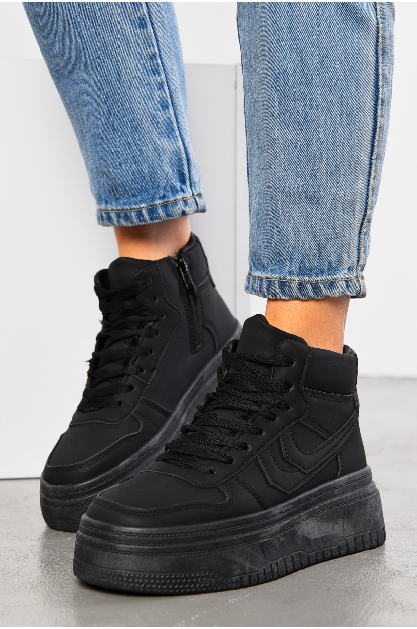 Кросівки жіночі зимові чорного кольору на шнурівці 989-2 195147