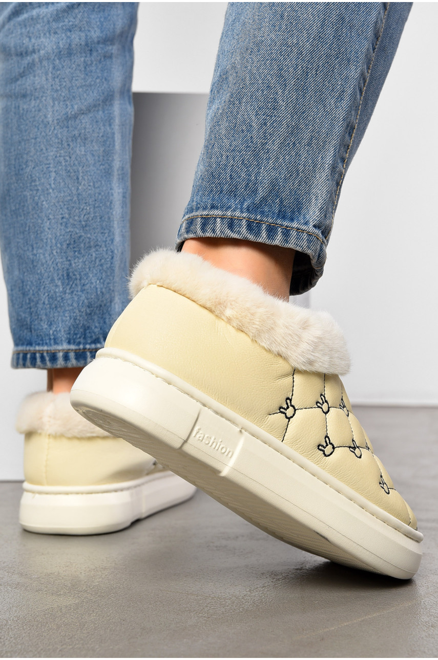 Угги женские укороченные эко кожа молочного цвета JHA6 195664 Угги женские укороченные эко кожа молочного цвета JHA6 195664