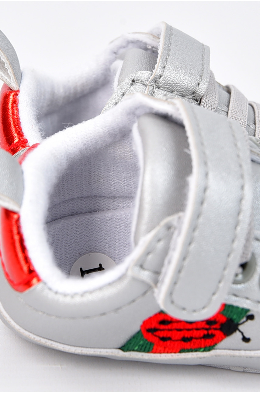 Пінетки дитячі для дівчинки на липучці сірого кольору 196105 Пінетки дитячі для дівчинки на липучці сірого кольору 196105