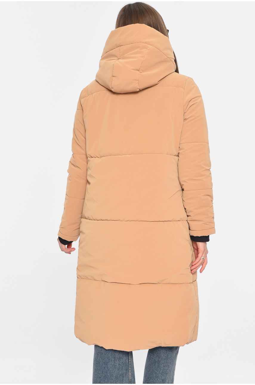 Куртка жіноча подовжена демісезонна коричневого кольору 322 196382