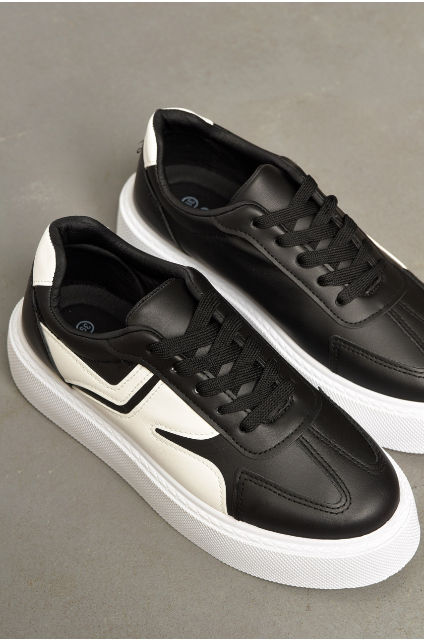 Кросівки жіночі чорно-білого кольору на шнурівці 2023-22-1 196905