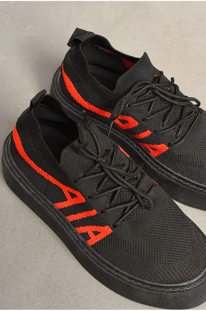 Кросівки жіночі чорного кольору текстиль 2023-33-1 196938