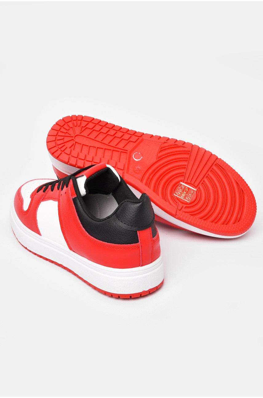 Кросівки чоловічі червоно-білого кольору на шнурівці 725-3 197100 Кросівки чоловічі червоно-білого кольору на шнурівці 725-3 197100