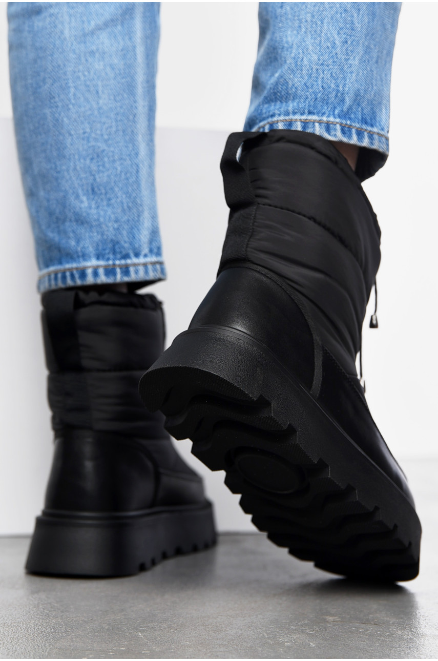 Дутики жіночі на хутрі чорного кольору 9035 197557