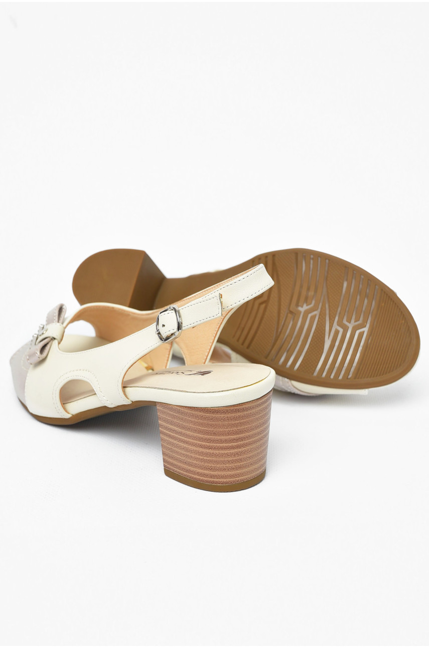 Босоножки женские белого цвета 8123-2 197877 Босоножки женские белого цвета 8123-2 197877