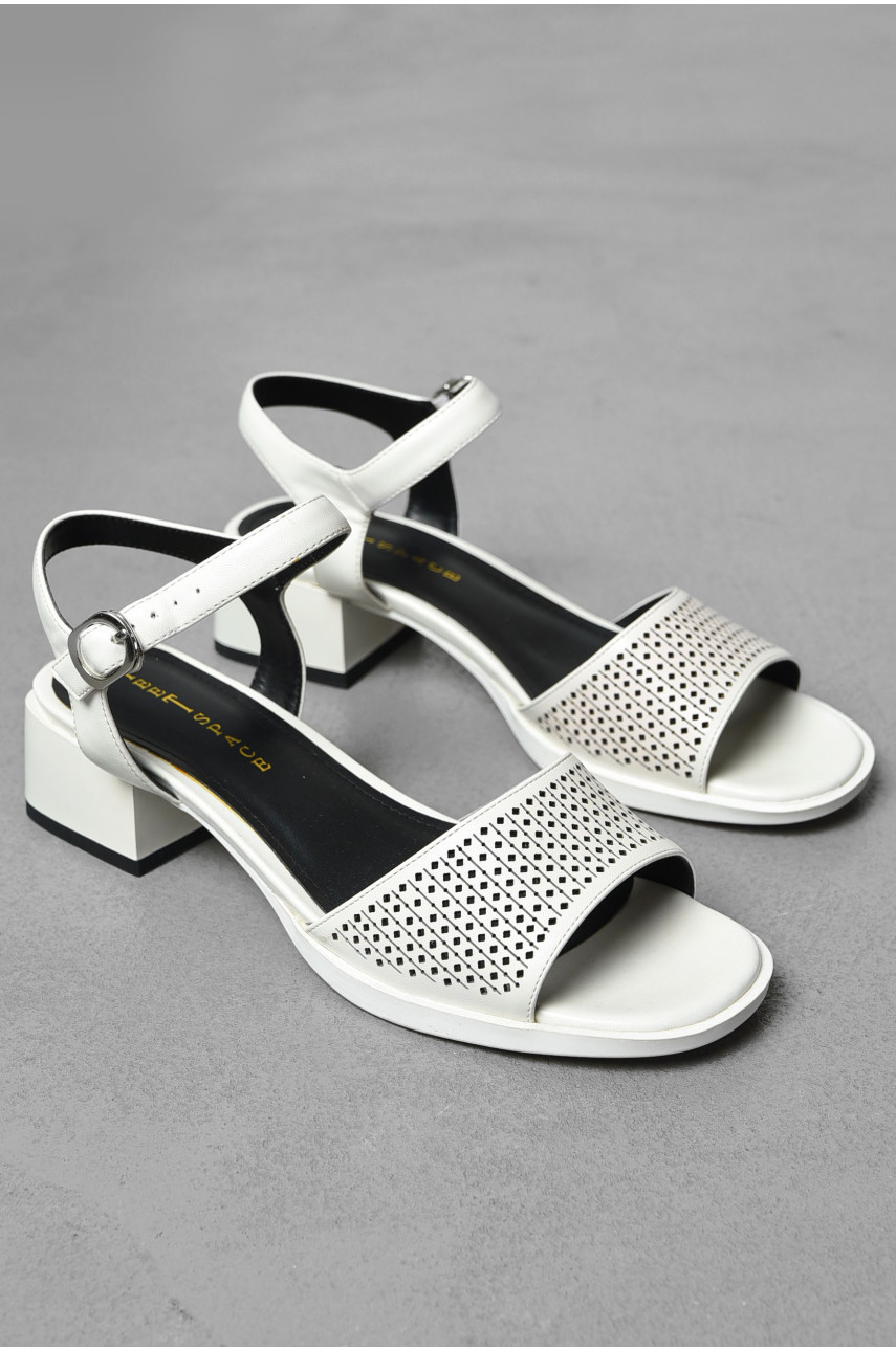 Босоножки женские белого цвета 081-26 197903 Босоножки женские белого цвета 081-26 197903