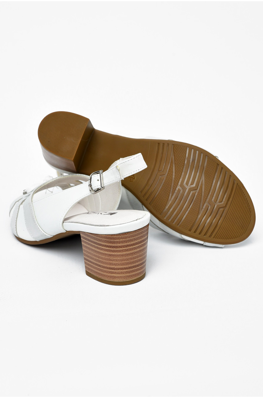 Босоножки женские белого цвета 8126-1 197913 Босоножки женские белого цвета 8126-1 197913