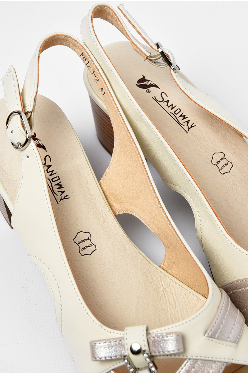 Босоножки женские молочного цвета 8123-2 197915 Босоножки женские молочного цвета 8123-2 197915